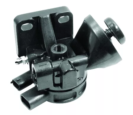 FUEL FILTER SUPPORT WITH HEATER